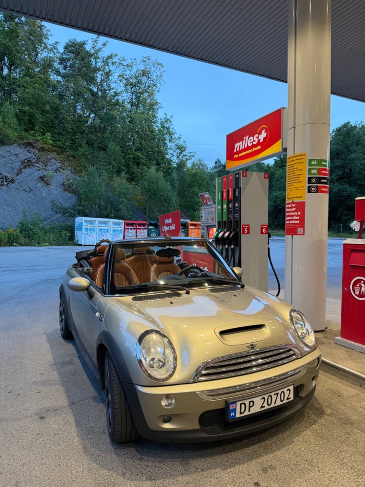 MINI Cooper S 1,6 Cabriolet 2d