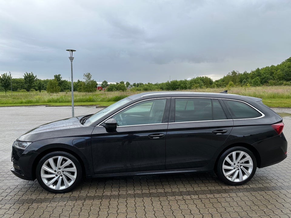 Skoda Octavia 1,4 TSi iV Combi DSG 5d