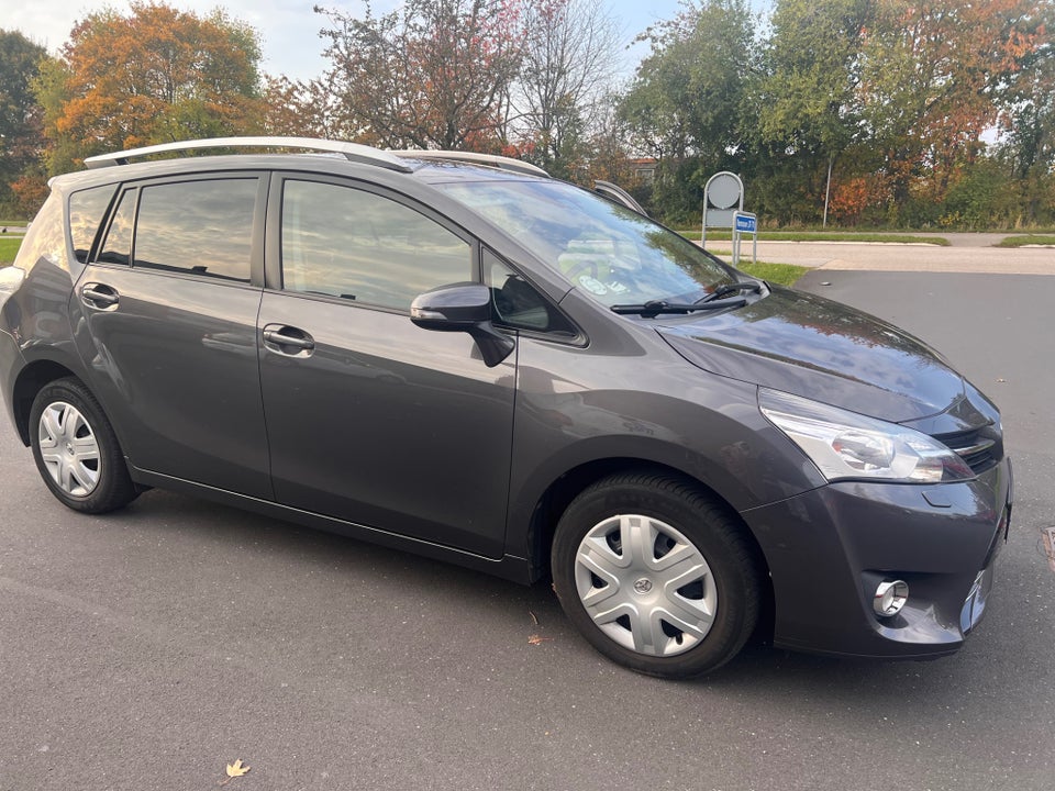 Toyota Verso 1,6 VVT-i T2 Touch 7prs 5d