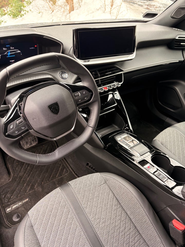 Peugeot e-2008 54 Allure 5d
