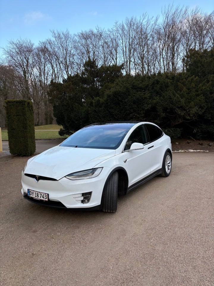 Tesla Model X 90D 7prs 5d