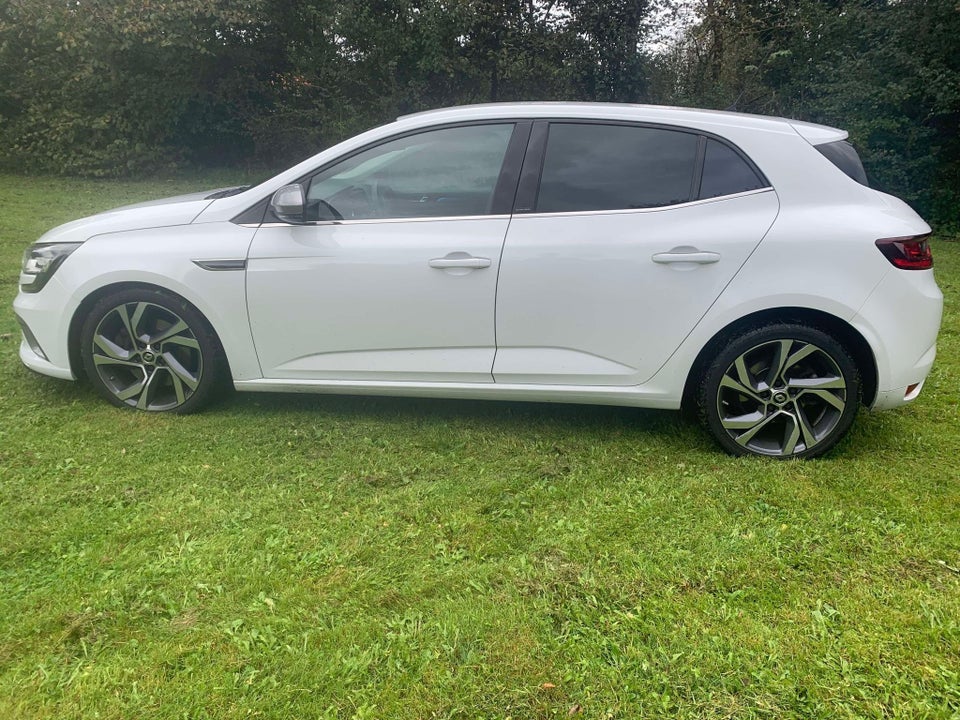 Renault Megane IV 1,6 TCe 205 GT EDC 5d