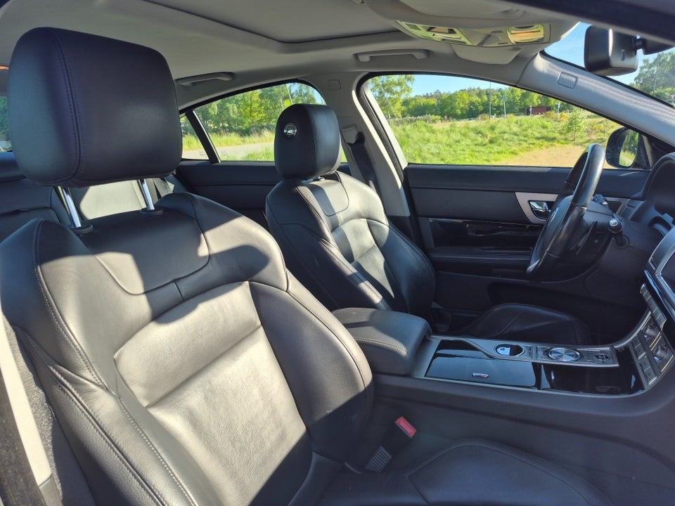 Jaguar XF 3,0 D V6 S Luxury aut. 4d