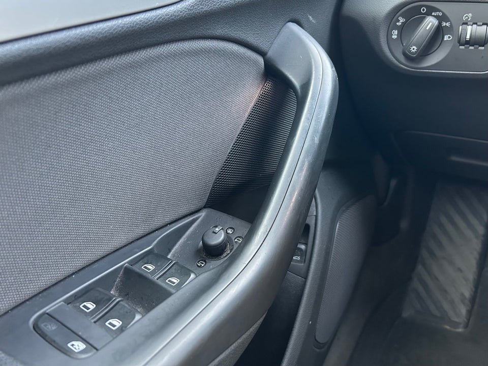 Audi Q3 1,4 TFSi 150 S-tr. 5d