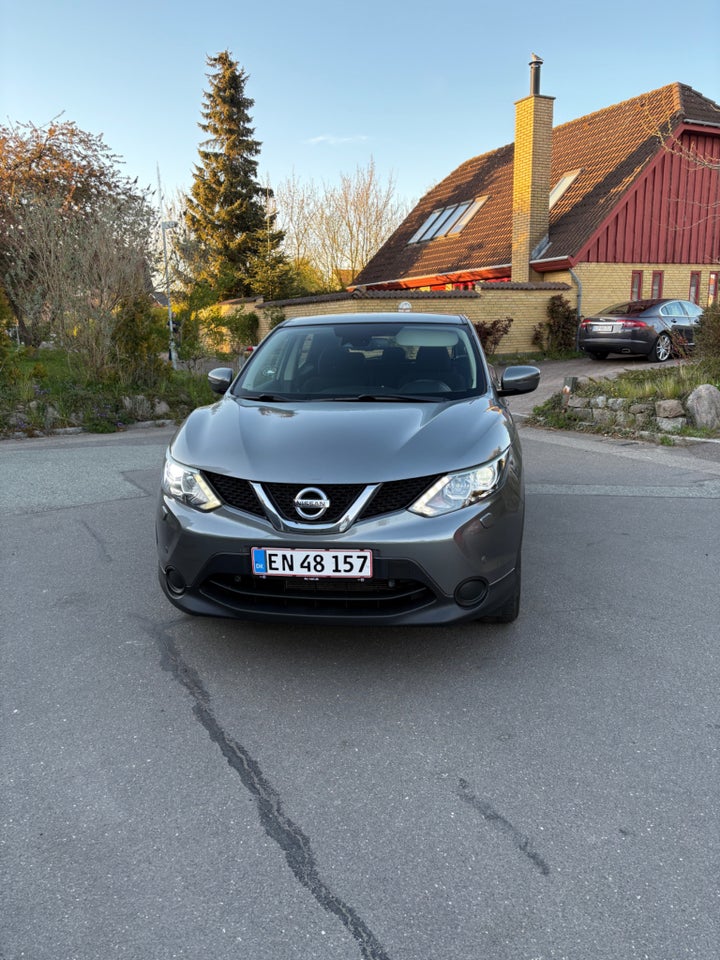 Nissan Qashqai 1,2 Dig-T 115 N-Connecta X-tr. 5d