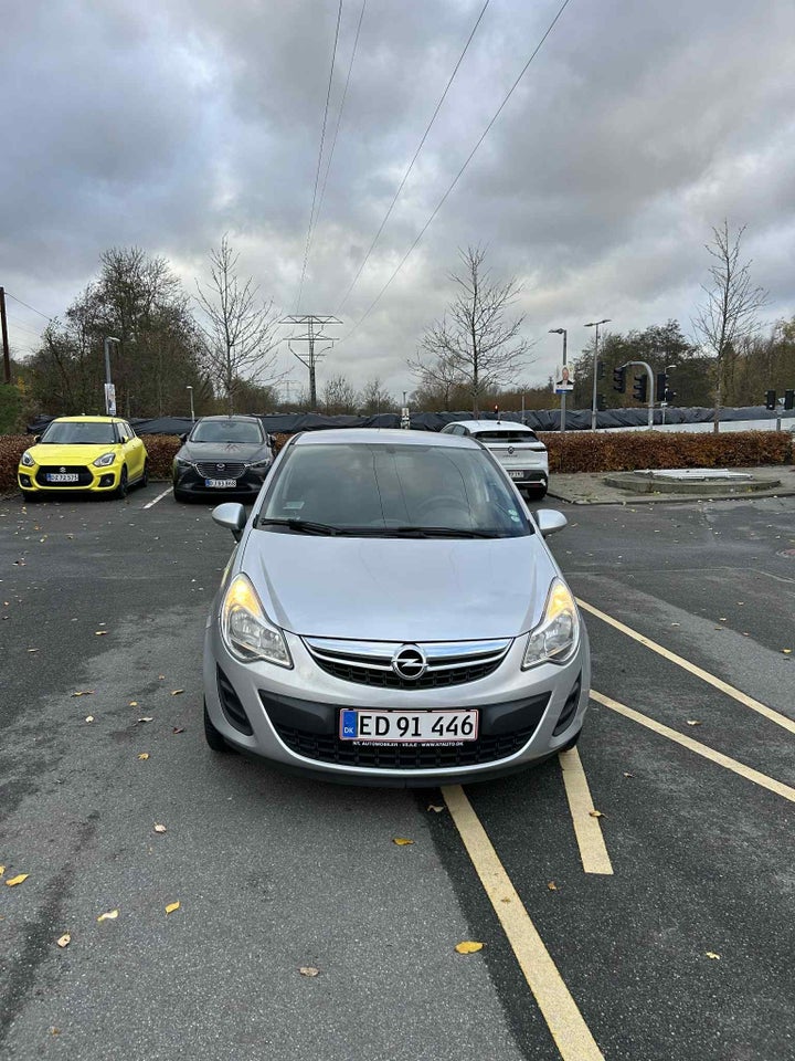 Opel Corsa 1,0 12V Enjoy 3d