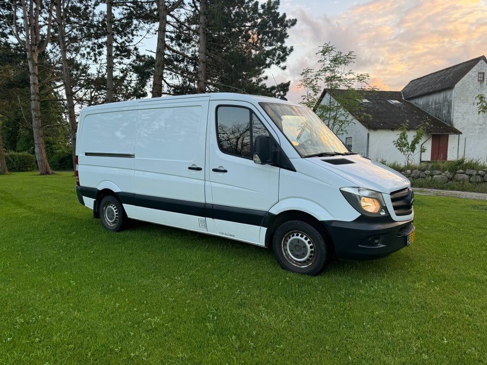 Mercedes Sprinter 316 2,2 CDi R2 Kassevogn aut. 5d