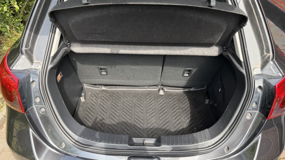 Mazda 2 1,5 SkyActiv-G 90 Superior 5d