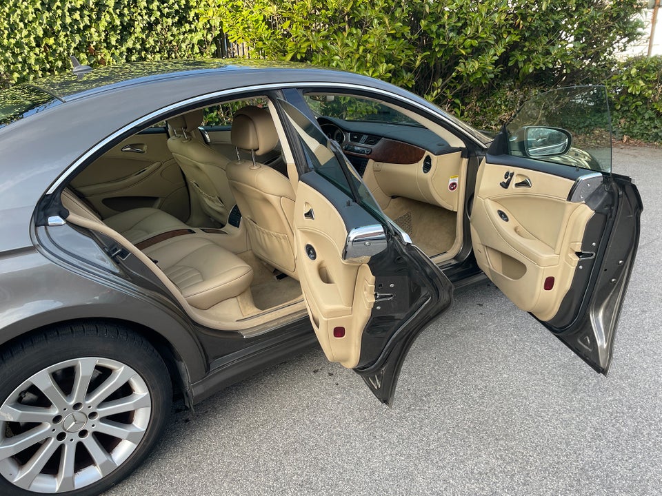 Mercedes CLS350 3,5 CGi Coupé aut. 4d