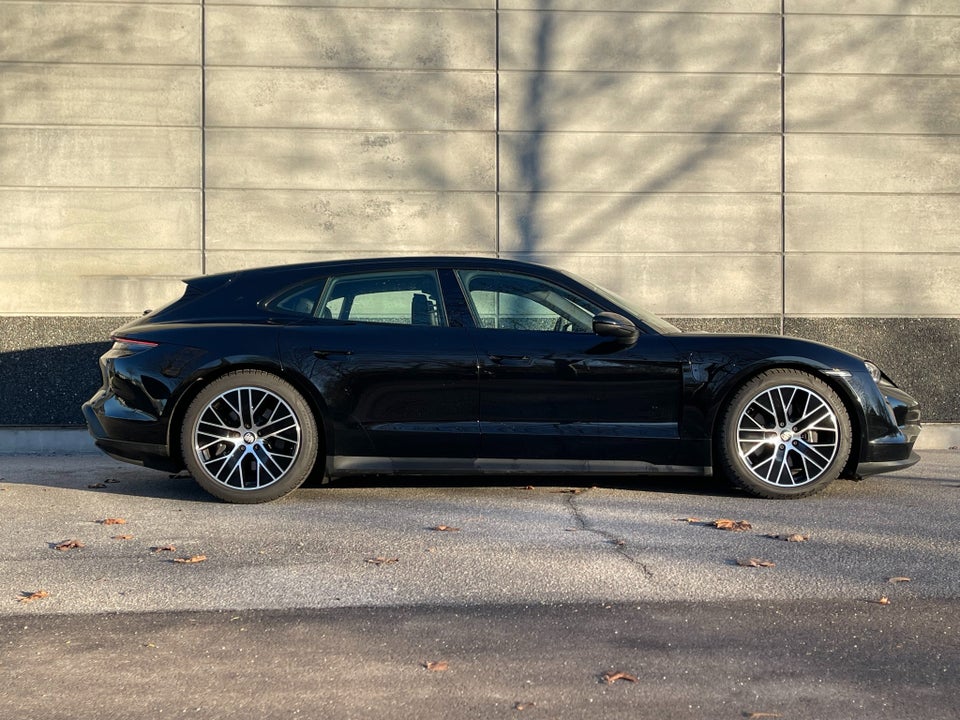 Porsche Taycan Performance+ Sport Turismo 5d