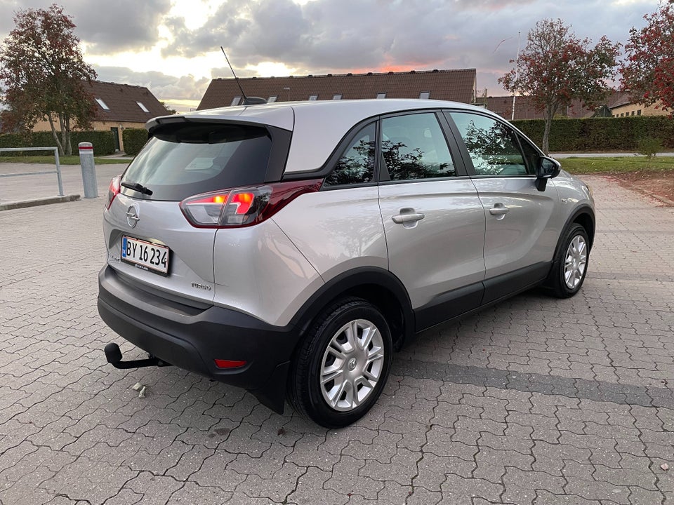 Opel Crossland X 1,2 T 110 Enjoy aut. 5d