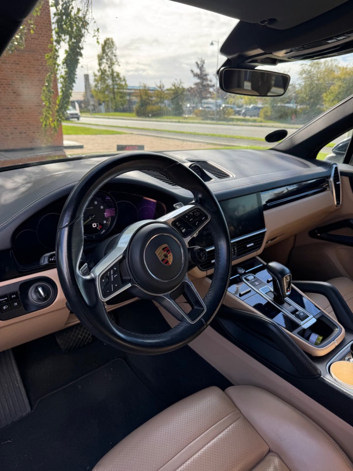 Porsche Cayenne 3,0 E-Hybrid Tiptr. 5d