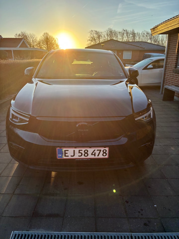 Volvo EC40 Extended Range Black Edition Ultra 5d