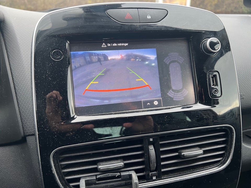 Renault Clio IV 1,5 dCi 90 Limited 5d