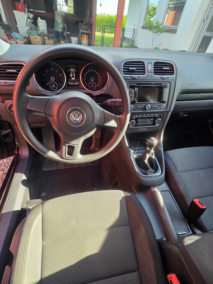 VW Golf VI 1,4 TSi 122 Trendline Variant 5d