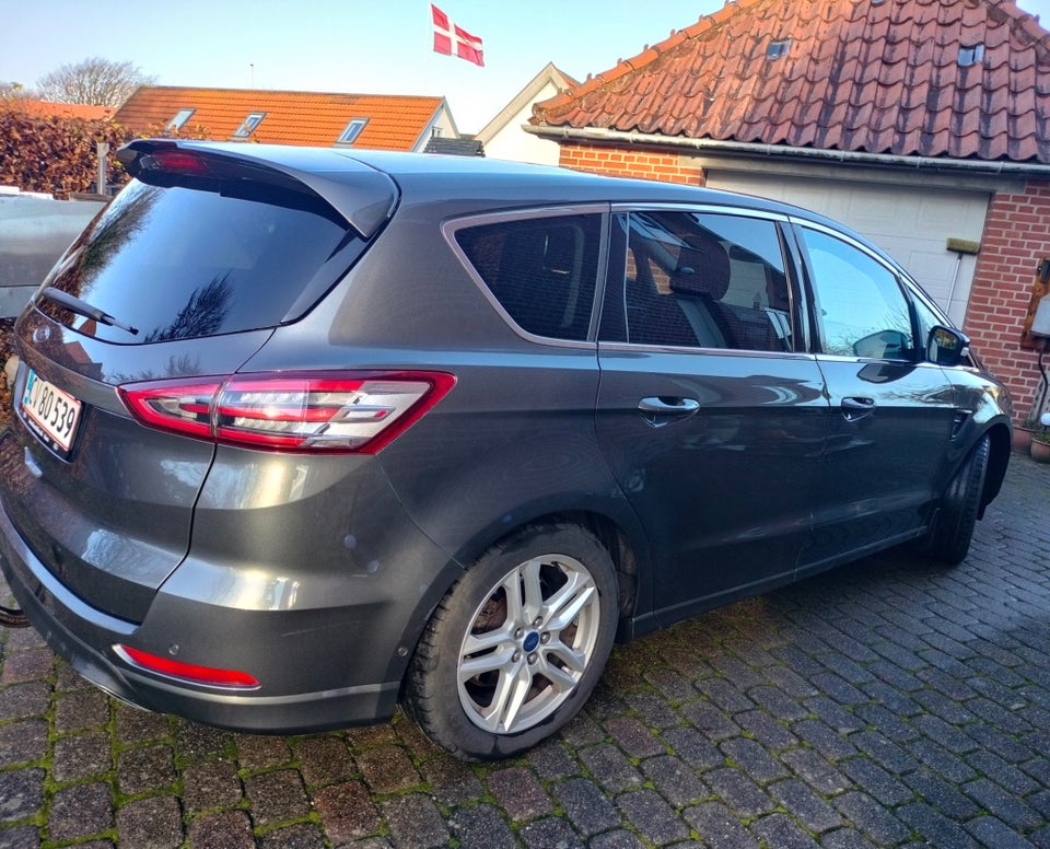 Ford S-MAX 2,0 TDCi 180 Titanium aut. 5d