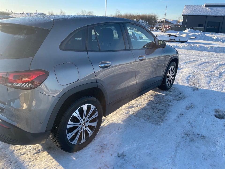 Mercedes EQA250 Progressive 5d