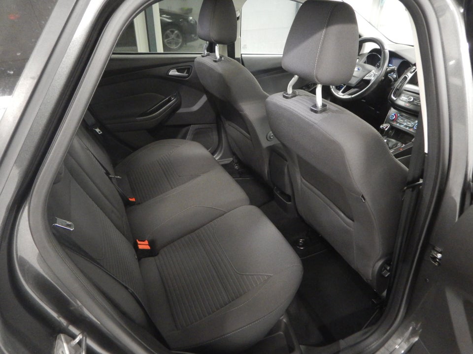 Ford Focus 1,5 SCTi 150 Titanium stc. 5d