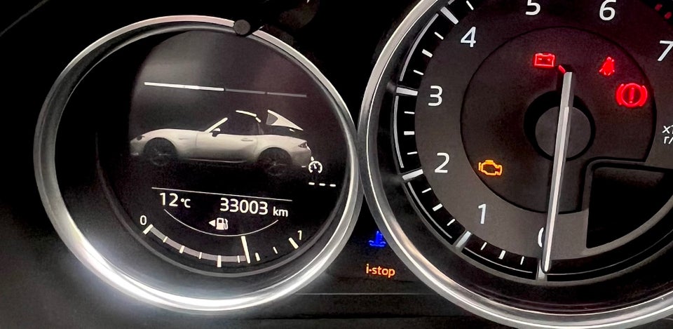 Mazda MX-5 2,0 SkyActiv-G 160 RF Sport 2d
