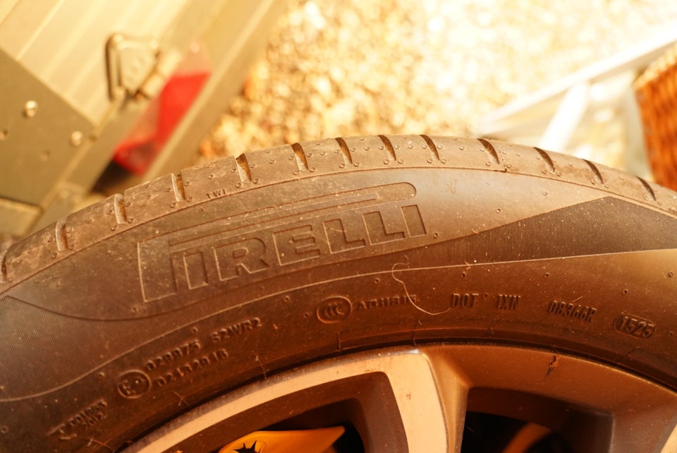 Volvo XC60 2,4 D5 220 Summum aut. AWD 5d