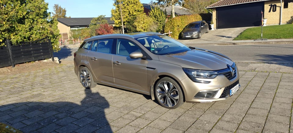 Renault Megane IV 1,5 dCi 110 Intens Sport Tourer EDC 5d