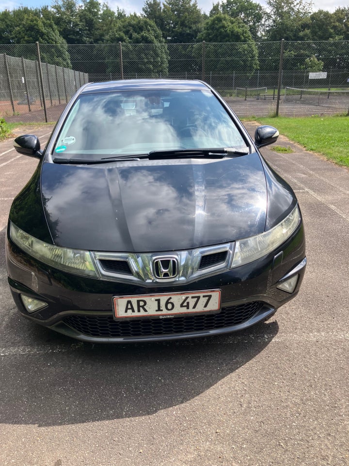 Honda Civic 1,8 Sport 5d