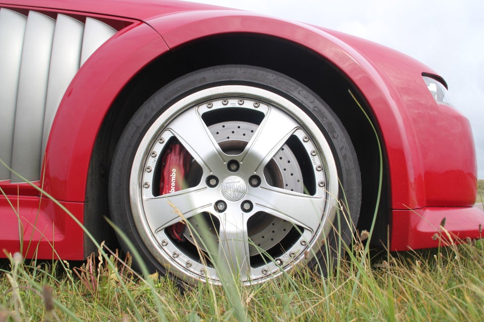 MG SV-R 5,0 V8 Coupé aut. 2d