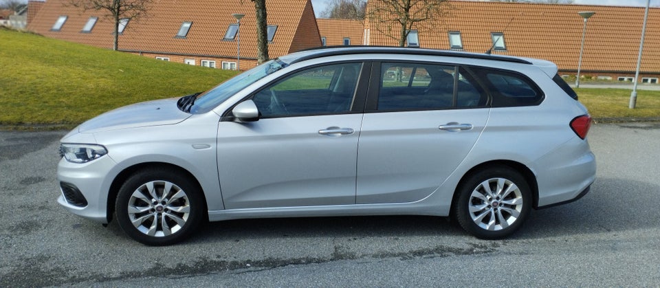 Fiat Tipo 1,4 T-Jet 120 Easy SW 5d