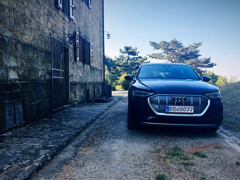 Audi e-tron 55 Prestige quattro 5d