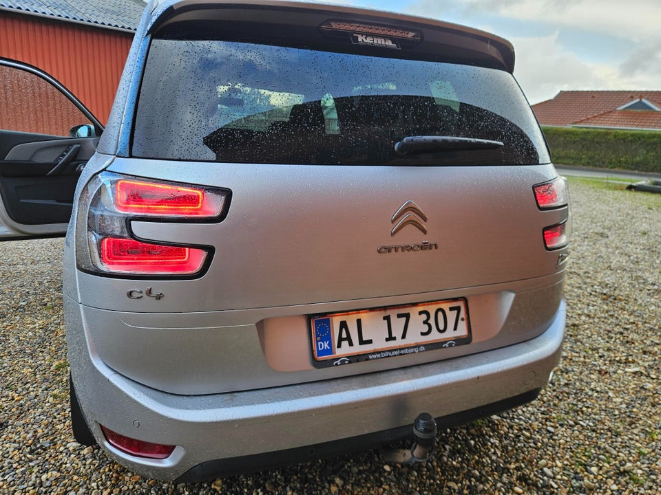 Citroën Grand C4 Picasso 1,6 e-HDi 115 Intensive ETG6 7prs 5d