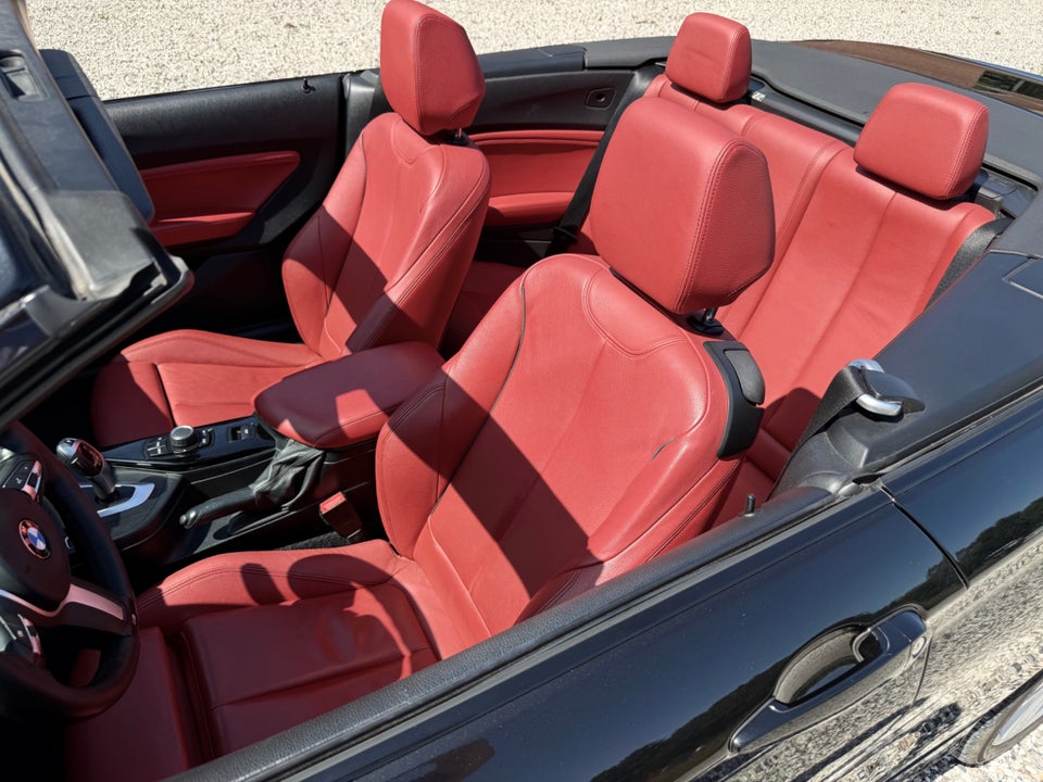 BMW 220i 2,0 Cabriolet aut. 2d