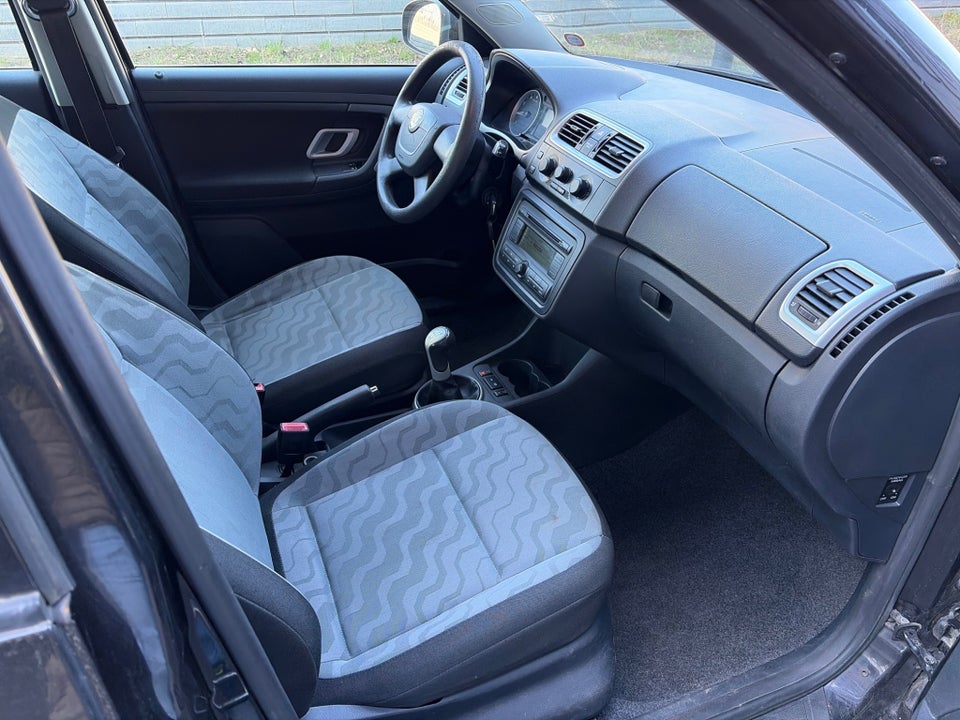 Skoda Fabia 1,2 12V Ambiente 5d