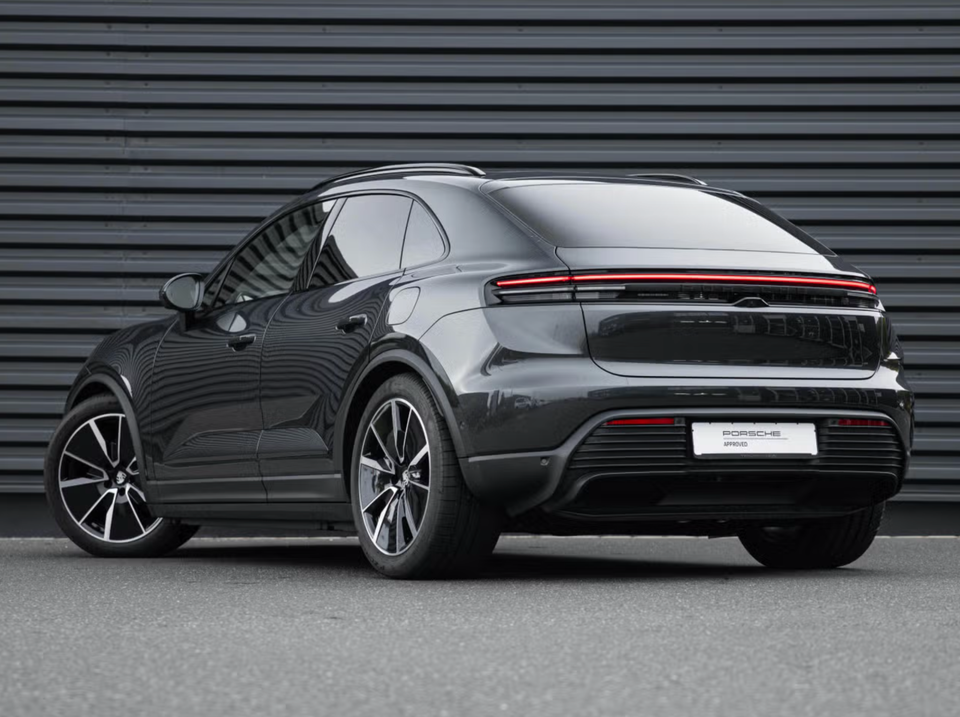 Porsche Macan 4 5d