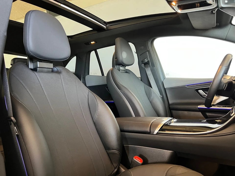 Mercedes EQE300 SUV Avantgarde 5d