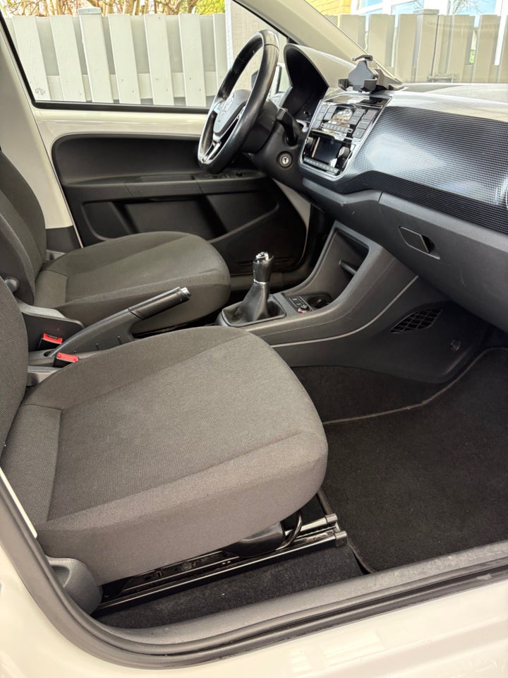 VW Up! 1,0 MPi 60 Move Up! BMT 5d