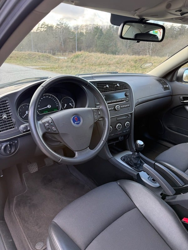 Saab 9-3 1,8i Linear SportCombi 5d