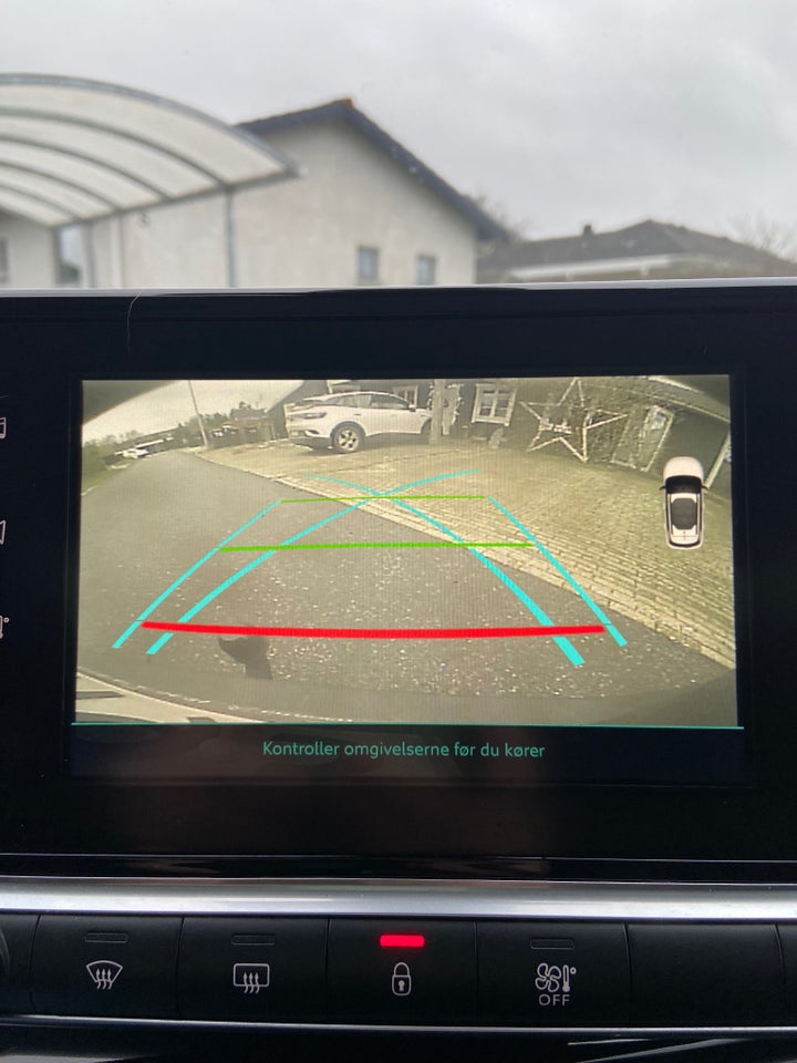 Citroën C4 Cactus 1,6 BlueHDi 100 SkyLine 5d