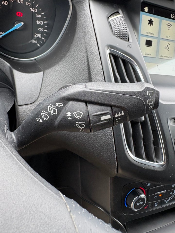 Ford Focus 1,0 SCTi 125 ST-Line stc. 5d