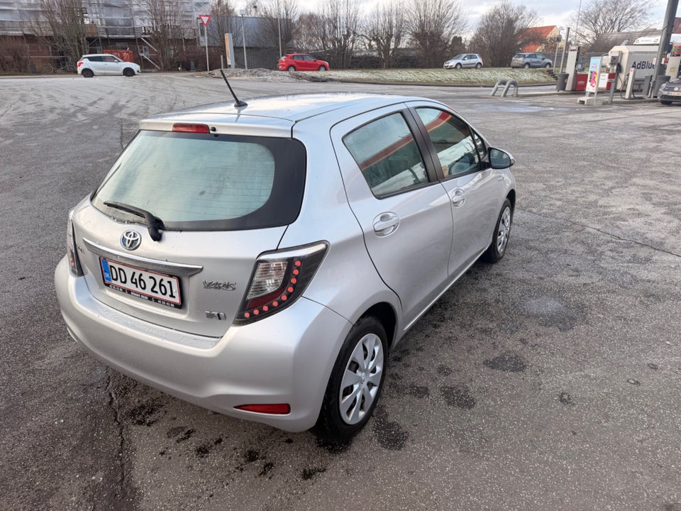 Toyota Yaris 1,5 Hybrid H2 Touch CVT 5d