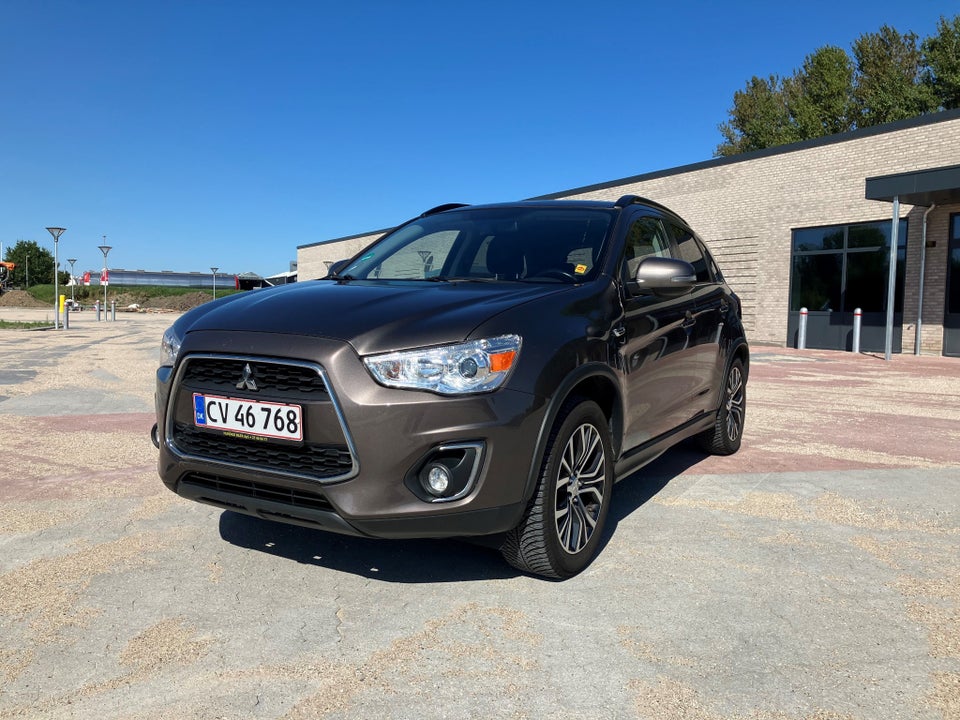 Mitsubishi ASX 1,6 Invite 5d