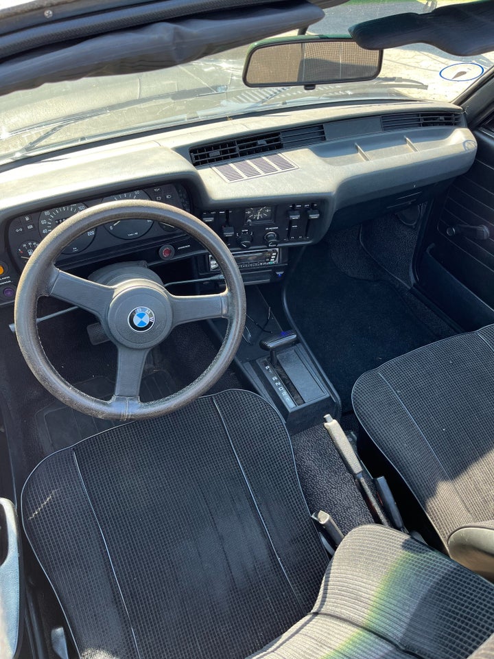 BMW 320 2,0 Cabriolet aut. 2d