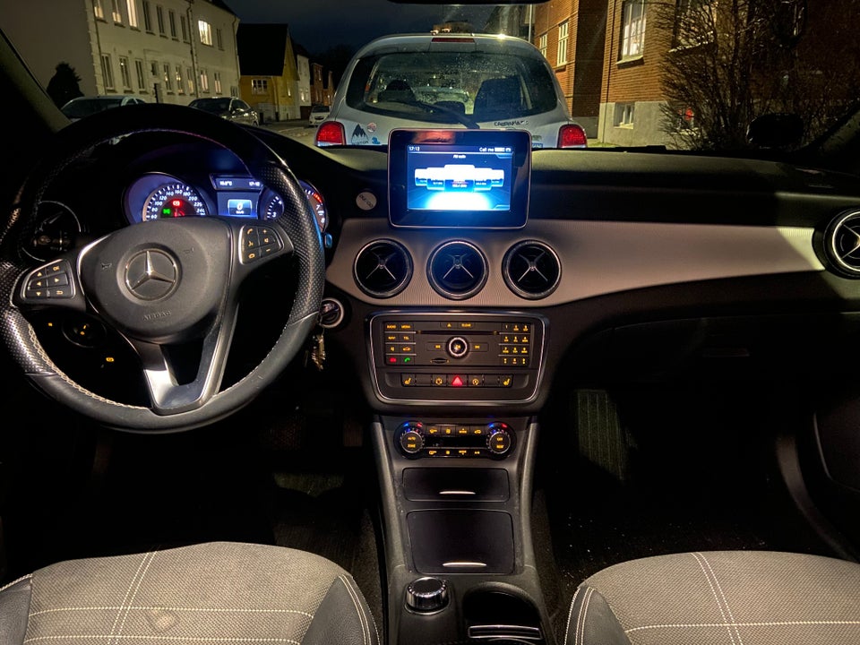 Mercedes CLA200 1,6 Urban Coupé aut. 4d