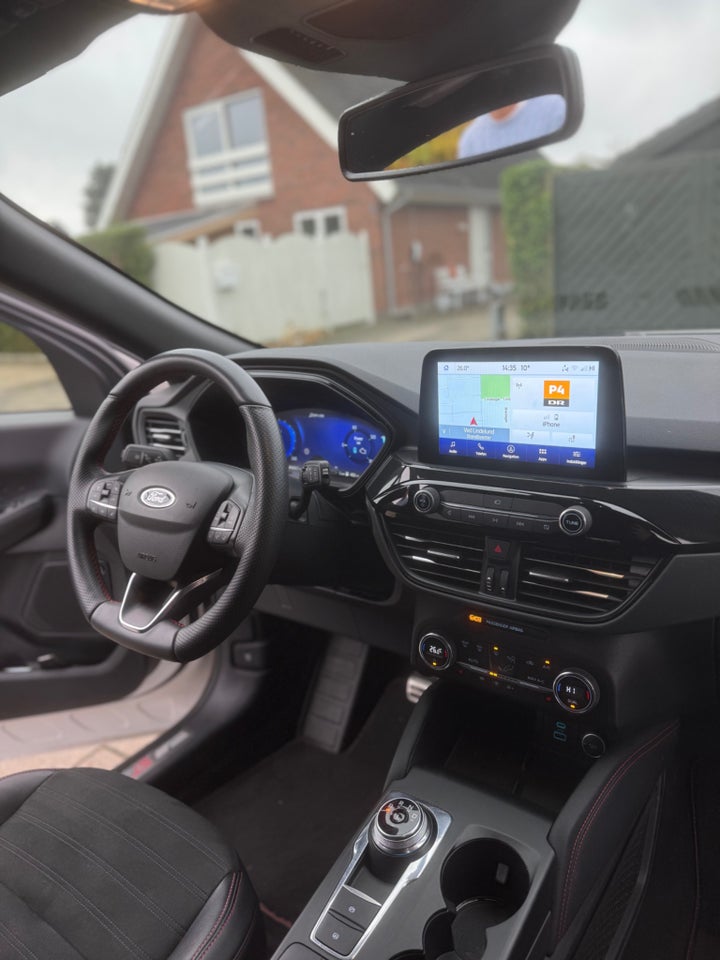 Ford Kuga 2,5 PHEV ST-Line CVT 5d