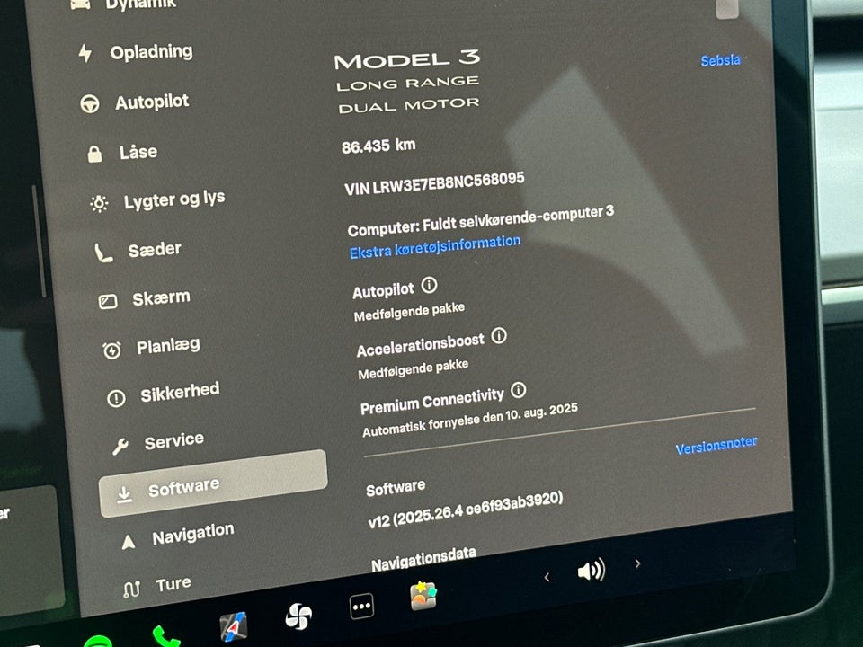 Tesla Model 3 Long Range AWD 4d