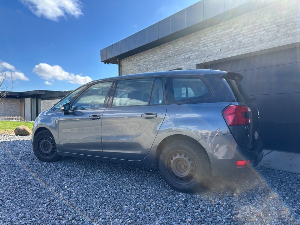 Citroën Grand C4 Picasso 1,6 e-HDi 115 Business 7prs 5d