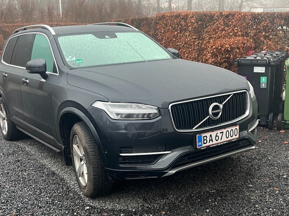 Volvo XC90 2,0 D5 225 Momentum aut. AWD 5d