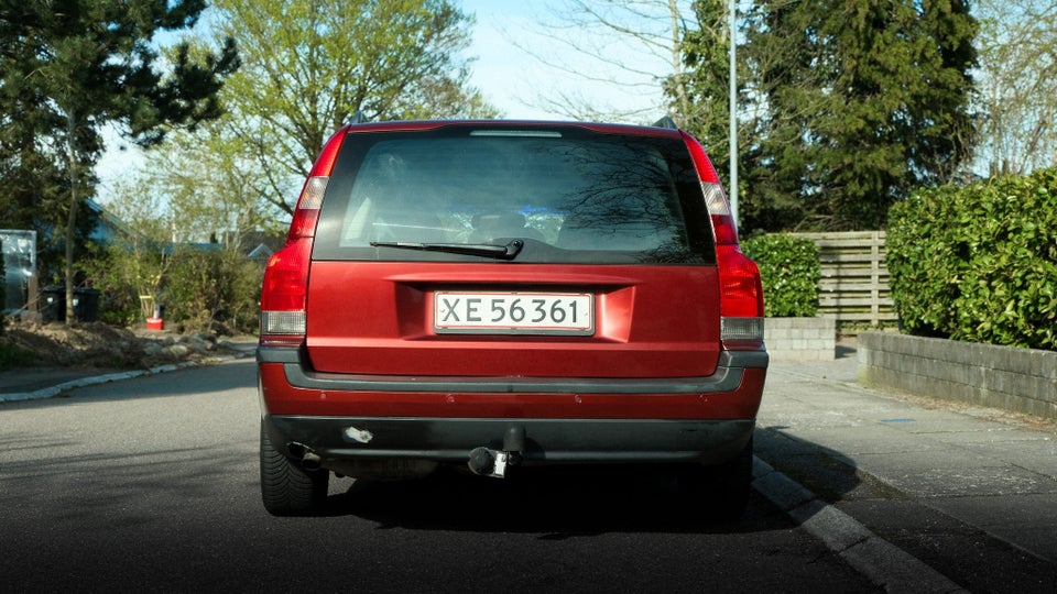 Volvo V70 2,4 140 aut. 5d