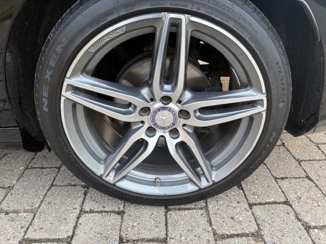 Mercedes E220 d 2,0 AMG Line aut. 4d