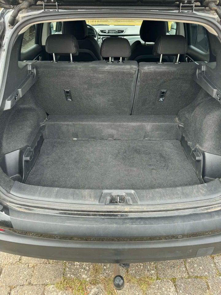 Nissan Qashqai 1,2 Dig-T 115 N-Connecta X-tr. 5d