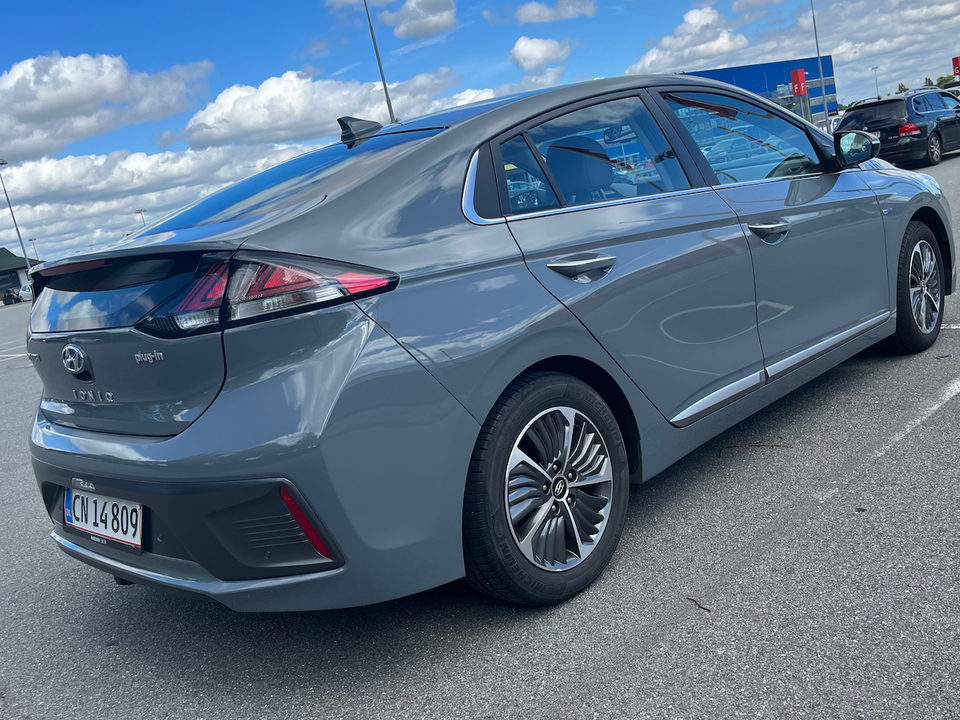 Hyundai Ioniq 1,6 PHEV Premium DCT 5d
